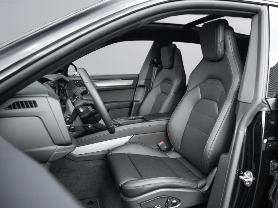 Porsche Cayenne - foto 10