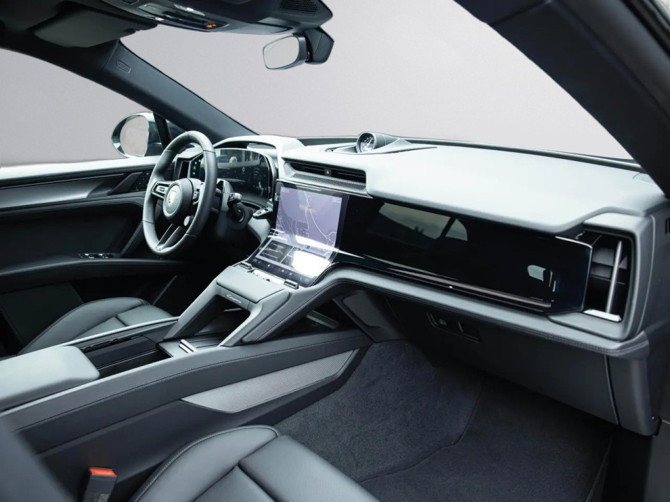 Porsche Cayenne - foto 8