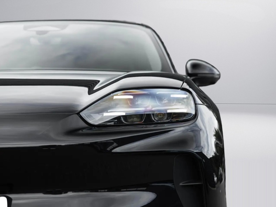 Porsche Cayenne - foto 28