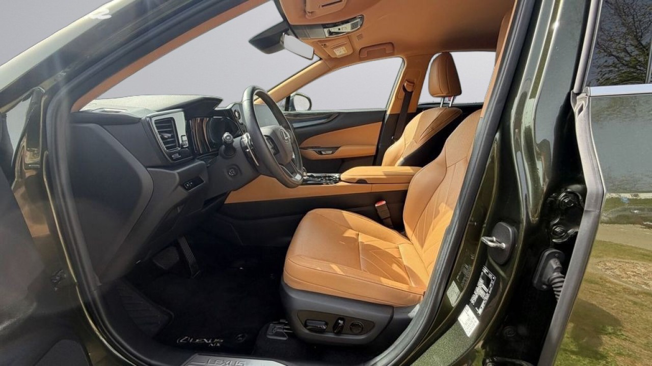 Lexus Seria NX 350h Prestige - foto 13