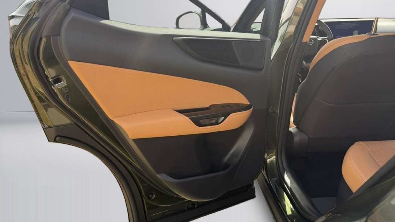 Lexus Seria NX 350h Prestige - foto 22