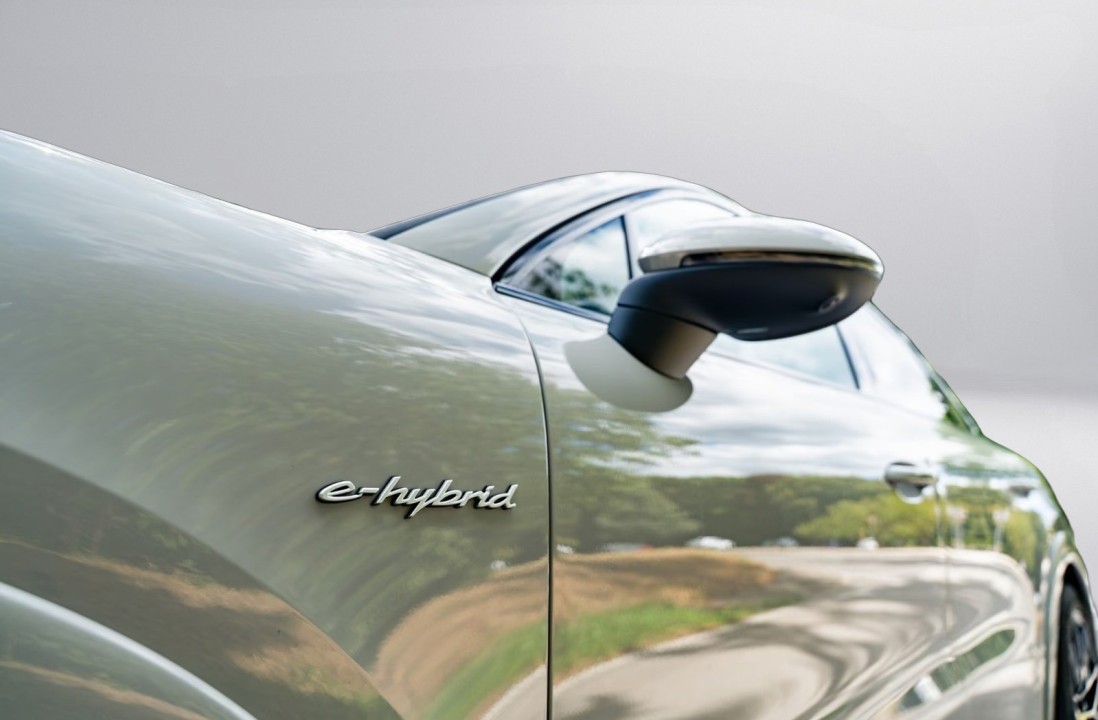 Porsche Cayenne Coupe E-Hybrid - foto 18