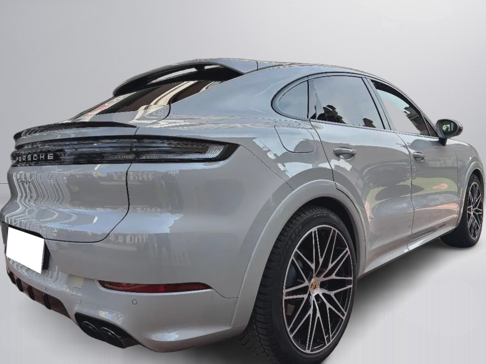 Porsche Cayenne Coupe (2)