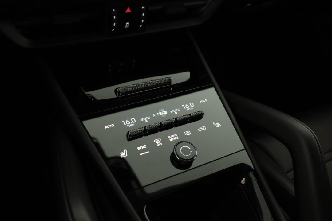 Porsche Cayenne Coupe - foto 17