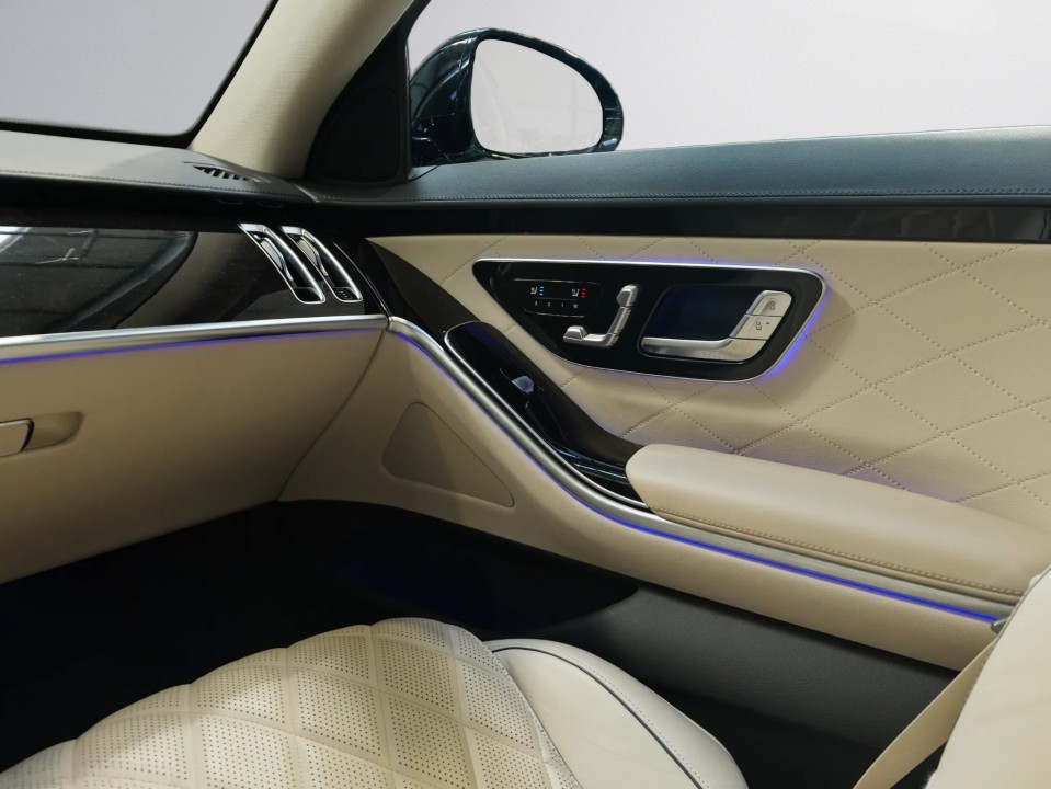 Mercedes-Benz S-Class 450 4MATIC - foto 29