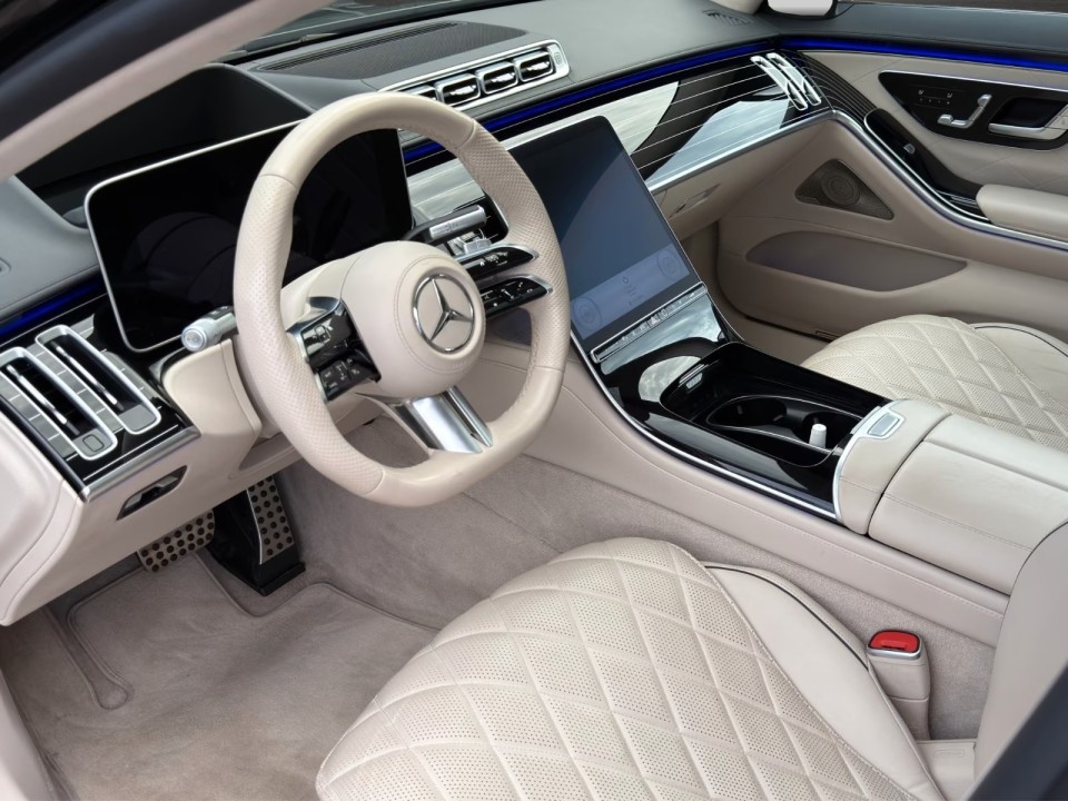 Mercedes-Benz S-Class Long 580 4MATIC AMG Line - foto 11