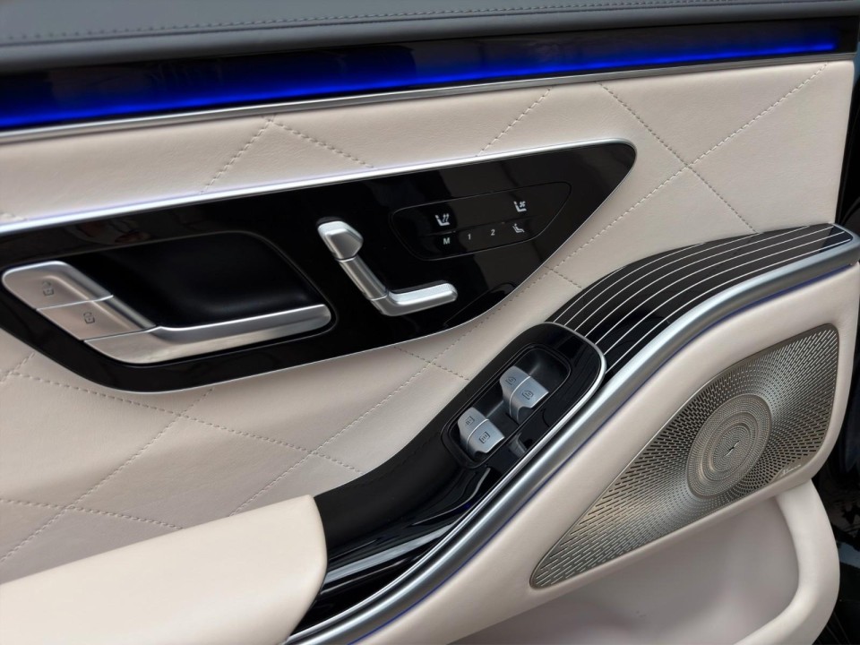 Mercedes-Benz S-Class Long 580 4MATIC AMG Line - foto 29