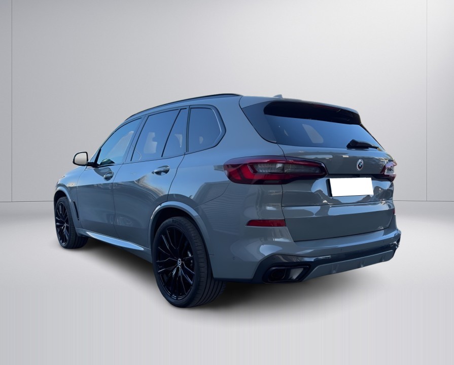 BMW X5 40d xDrive M-Sport (4)