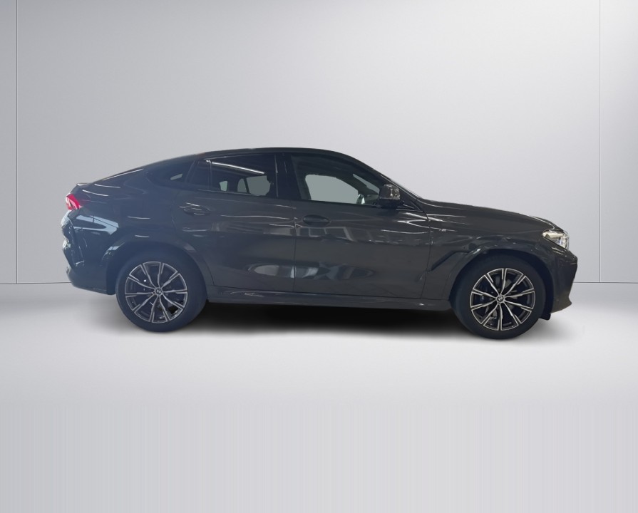 BMW X6 M 2022 — imagine 3