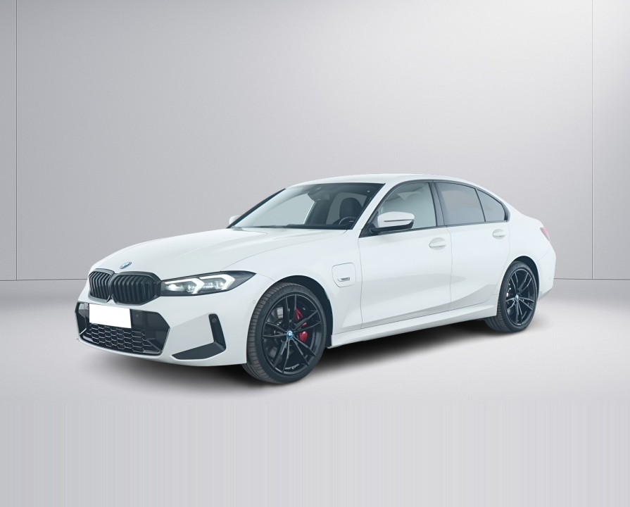 BMW Seria 3 320e M-Sport - foto 8