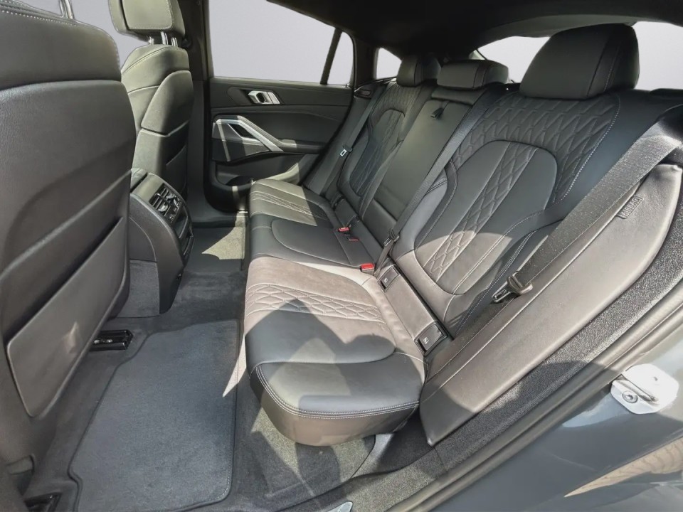 BMW X6 40i xDrive M-Sport - foto 10