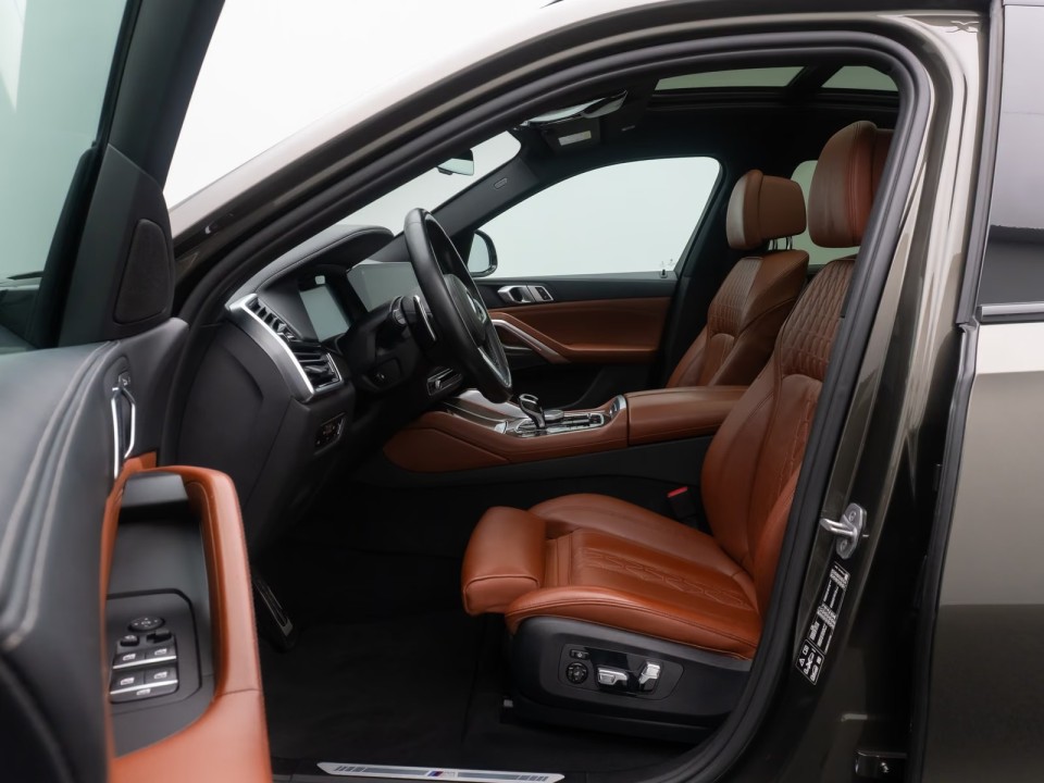 BMW X6 40i xDrive M-Sport - foto 19