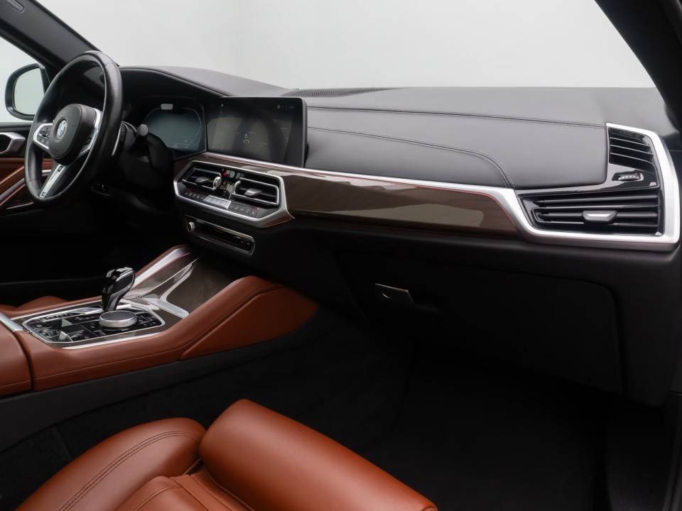 BMW X6 40i xDrive M-Sport - foto 18