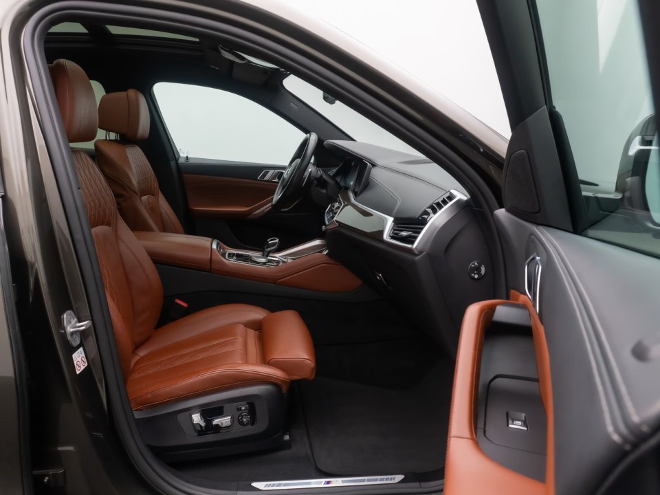 BMW X6 40i xDrive M-Sport - foto 22