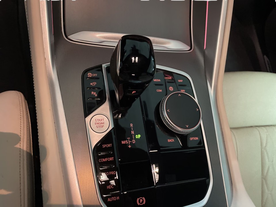BMW X6 M 2023 — imagine 20