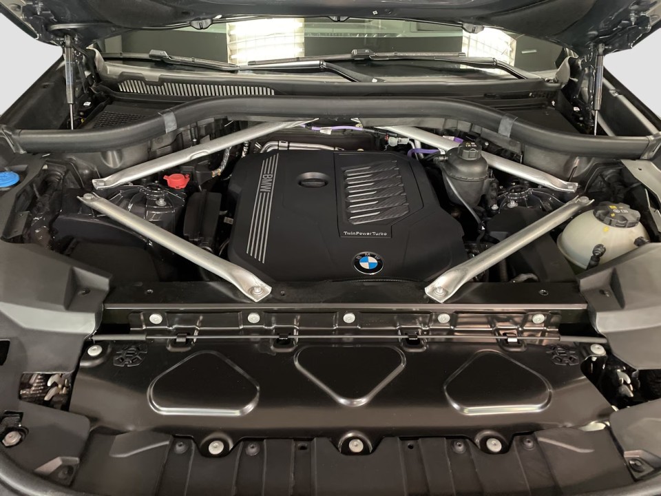 BMW X6 M-Sport 40i xDrive - foto 12