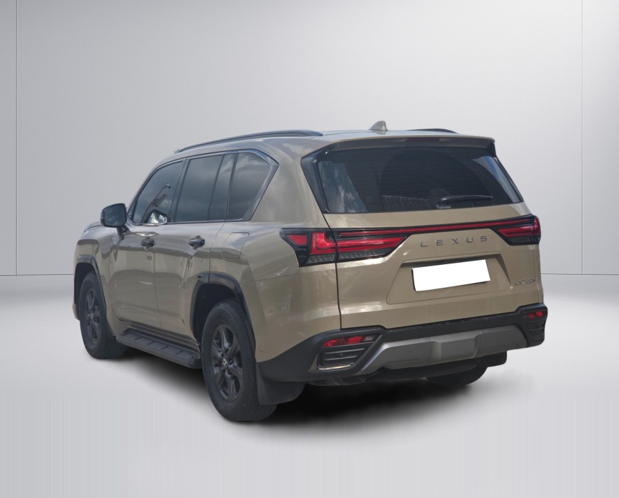 Lexus Seria LX 700h Overtrail (2)