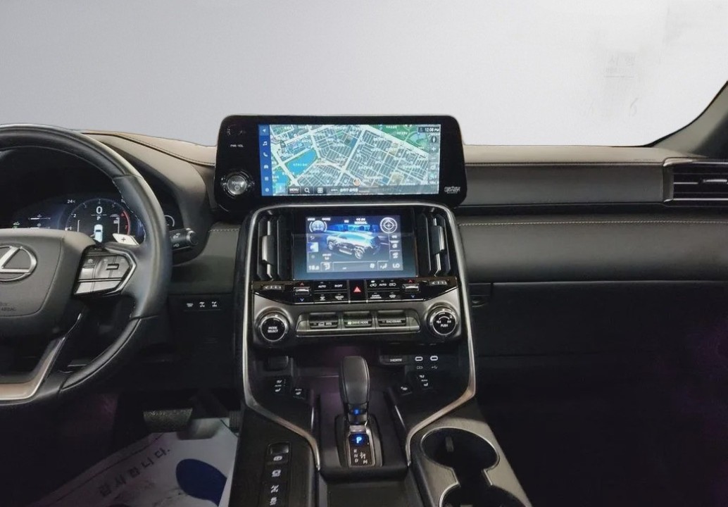 Lexus Seria LX 700h Overtrail - foto 7