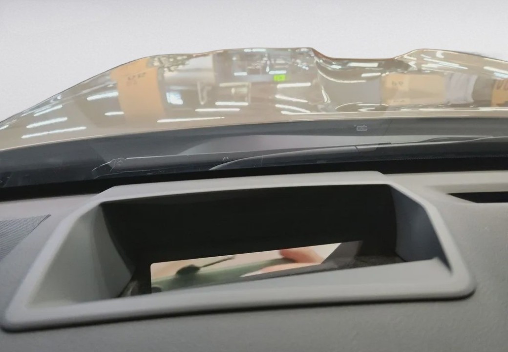 Lexus Seria LX 700h Overtrail - foto 17