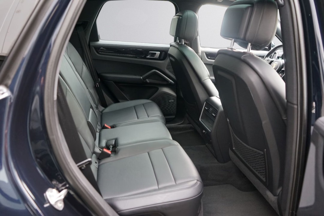 Porsche Cayenne E-Hybrid - foto 15