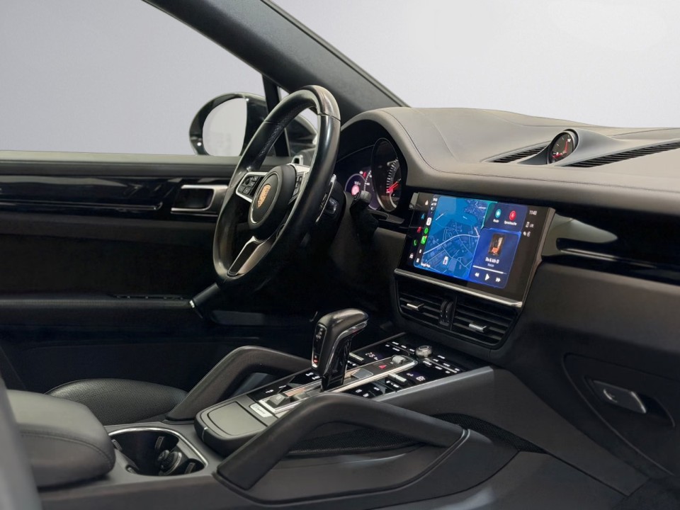 Porsche Cayenne Coupe - foto 12