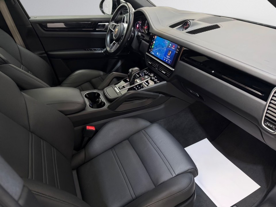 Porsche Cayenne Coupe - foto 13