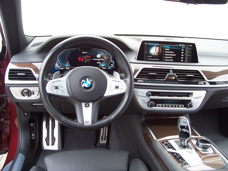 BMW Seria 7 745Le xDrive M-Sport - foto 7
