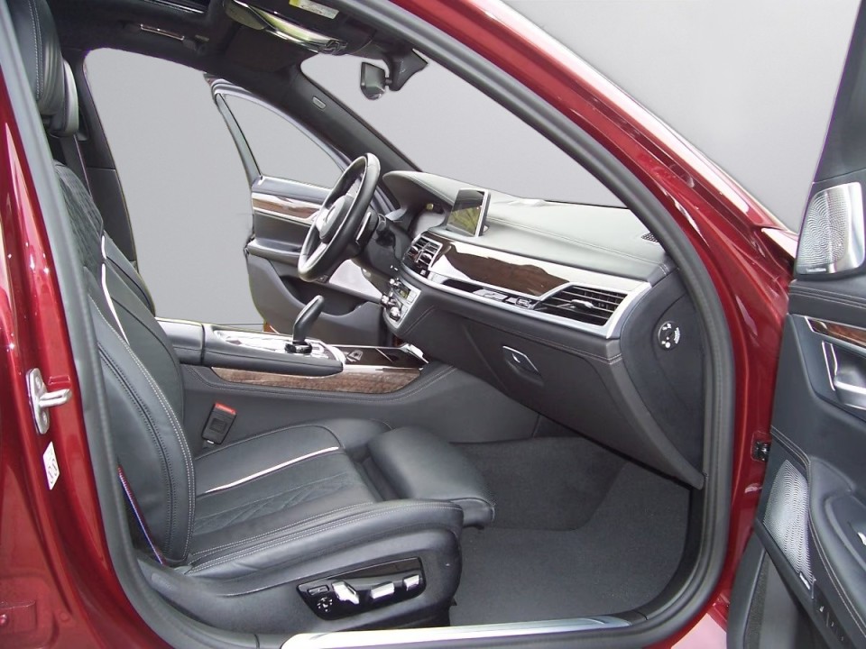BMW Seria 7 745Le xDrive M-Sport - foto 9