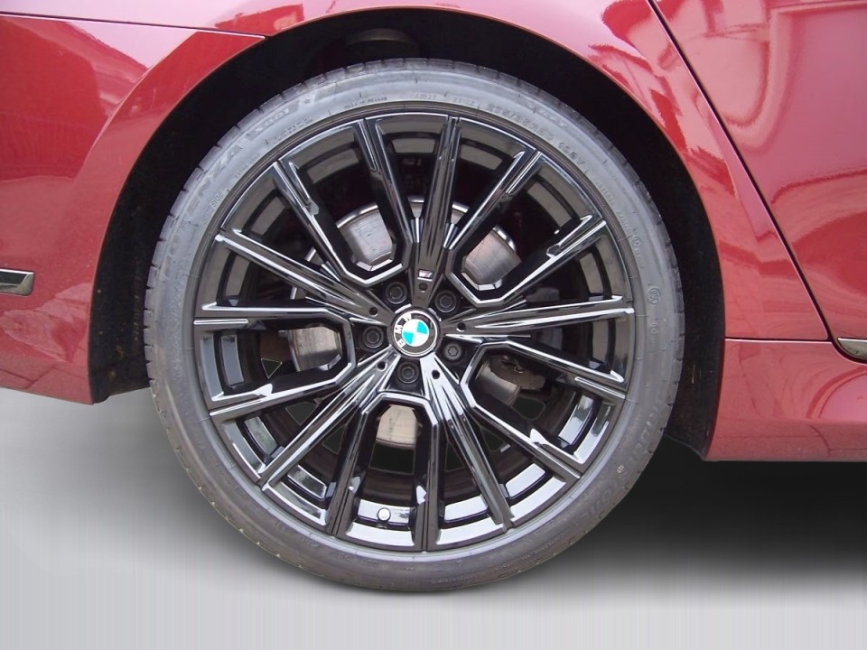 BMW Seria 7 745Le xDrive M-Sport - foto 29