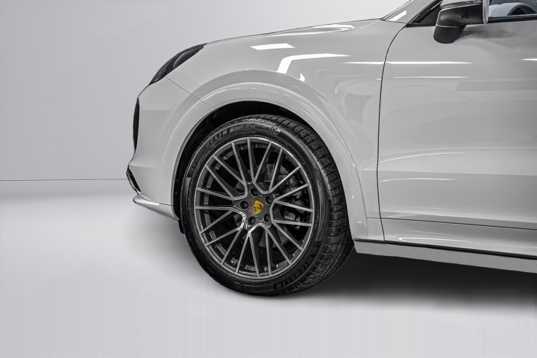 Porsche Cayenne Coupe E-Hybrid Platinum Edition - foto 18