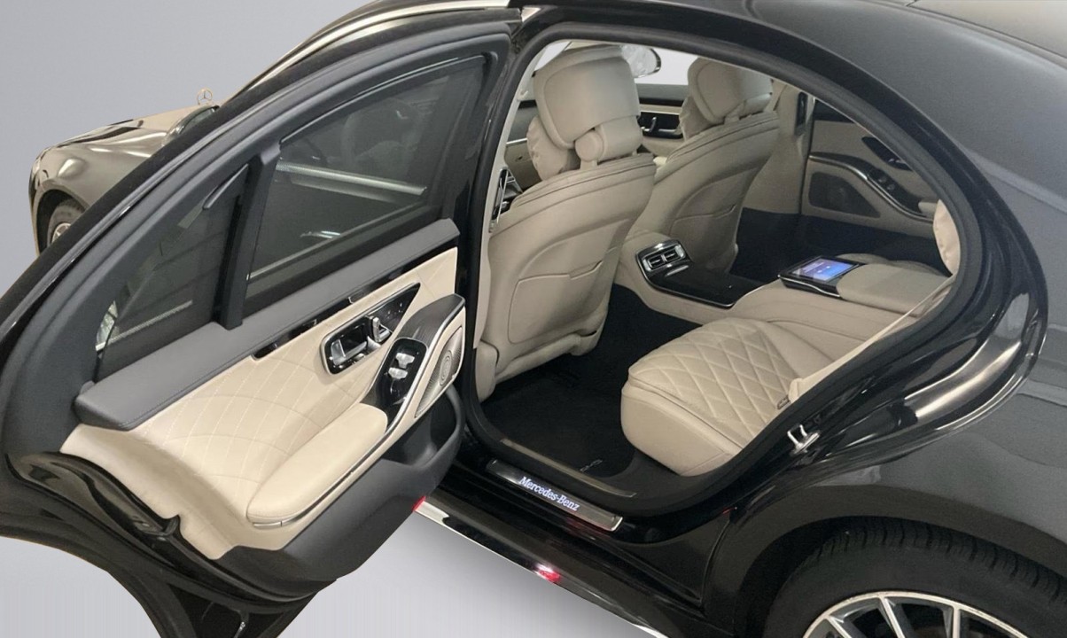 Mercedes-Benz S 350d 4MATIC LONG AMG Line - foto 11