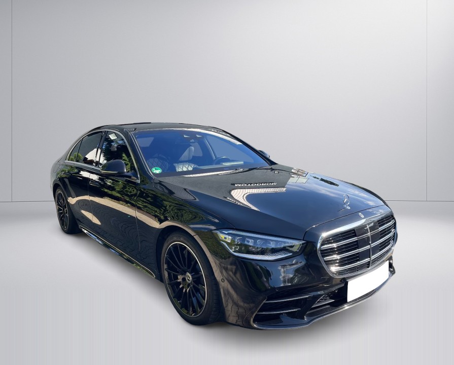 Mercedes-Benz S-Class 580e (2)