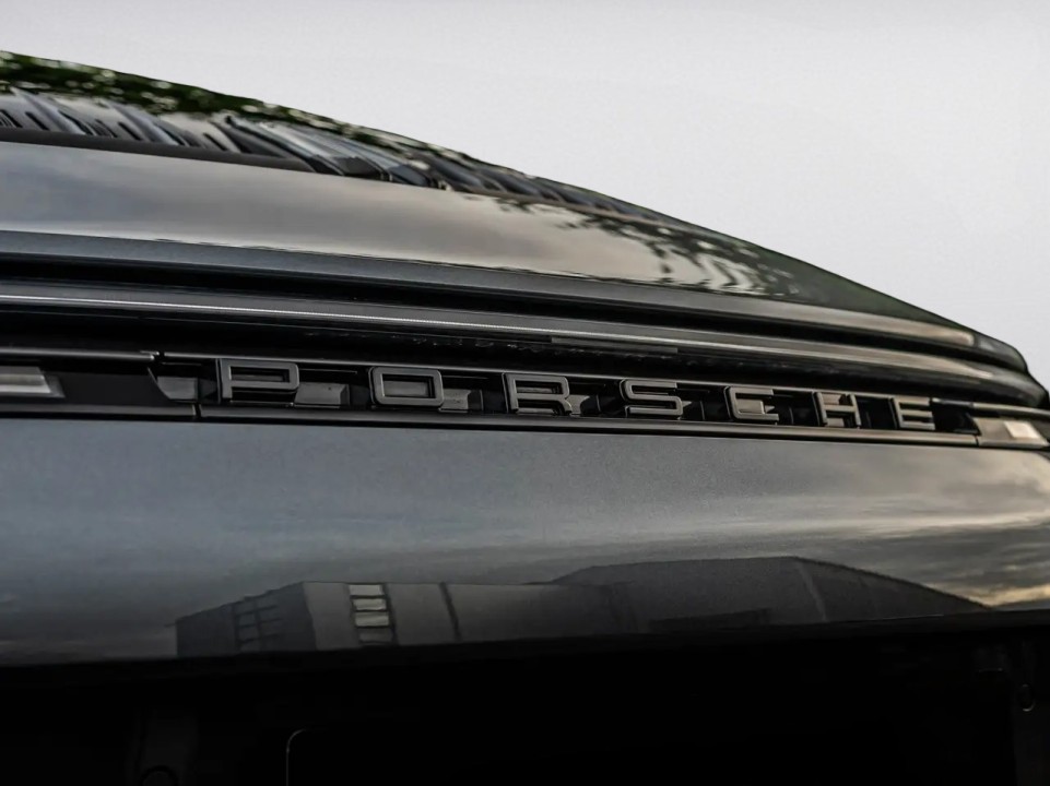 Porsche 911 - foto 38