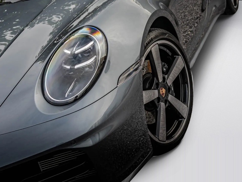 Porsche 911 - foto 34