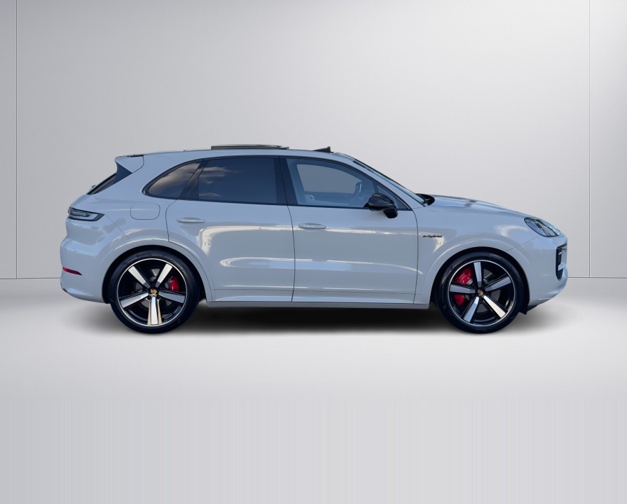 Porsche Cayenne S E-Hybrid (3)