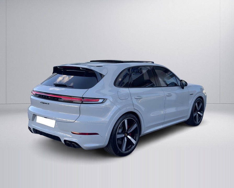 Porsche Cayenne S E-Hybrid (5)