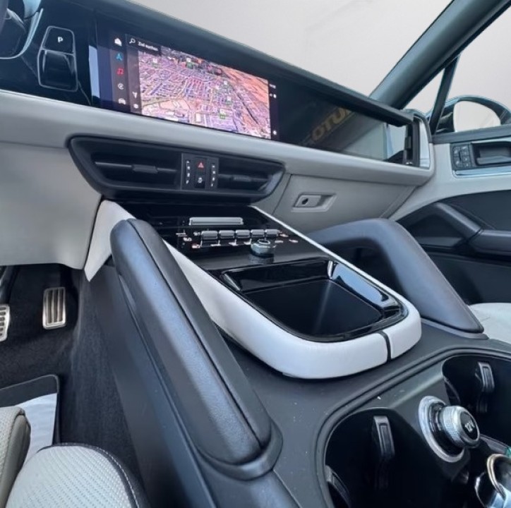 Porsche Cayenne S E-Hybrid - foto 27
