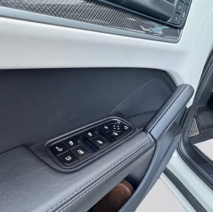 Porsche Cayenne S E-Hybrid - foto 53