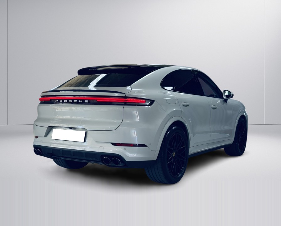 Porsche Cayenne S (2)