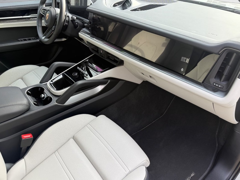 Porsche Cayenne Coupé - foto 10