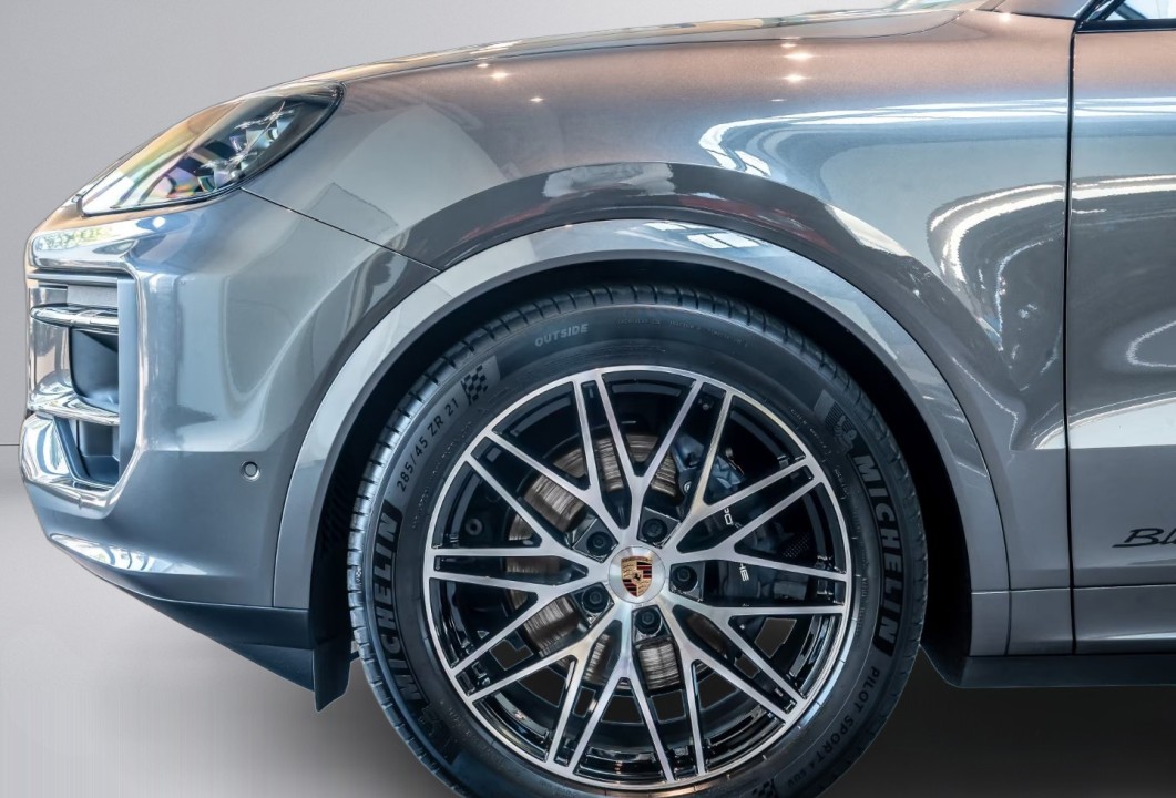Porsche Cayenne Coupe Black Edition - foto 26