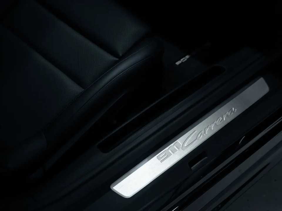 Porsche 911 Carrera - foto 25