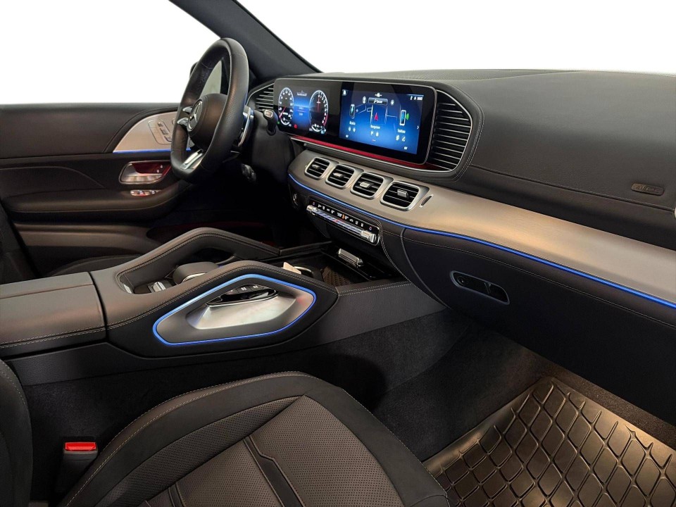 Mercedes-AMG GLE 53 HYBRID 4MATIC+ - foto 14