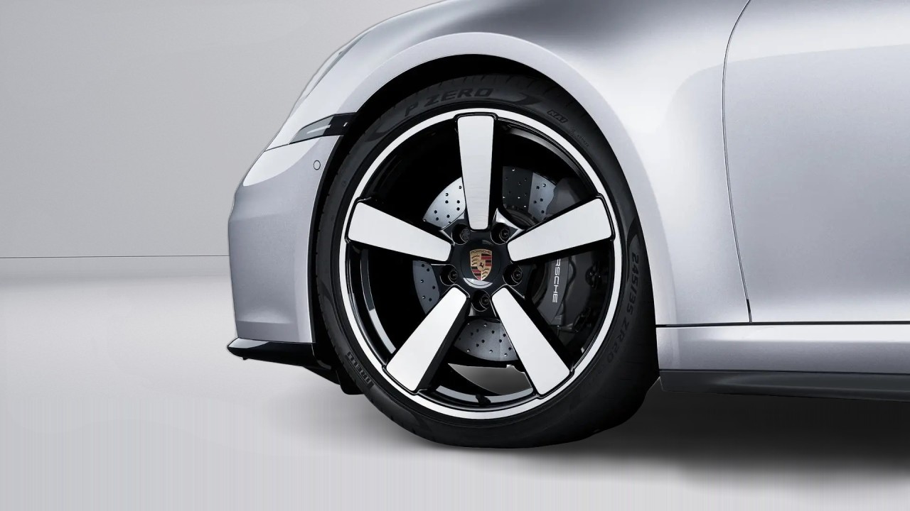 Porsche 911 Carrera - foto 11