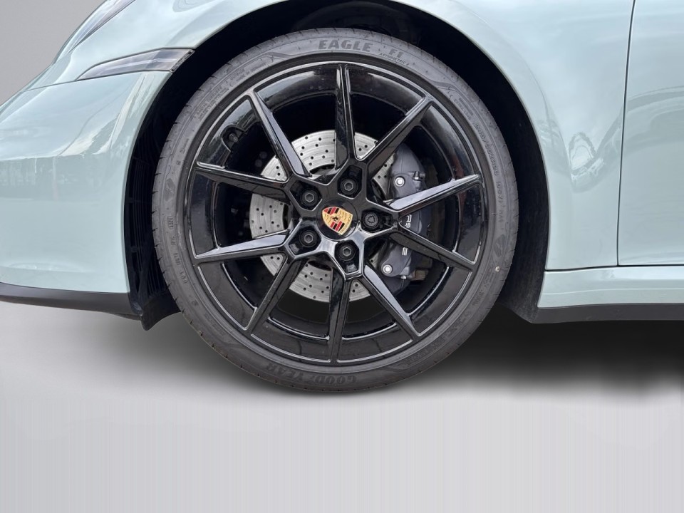 Porsche 911 Carrera - foto 25