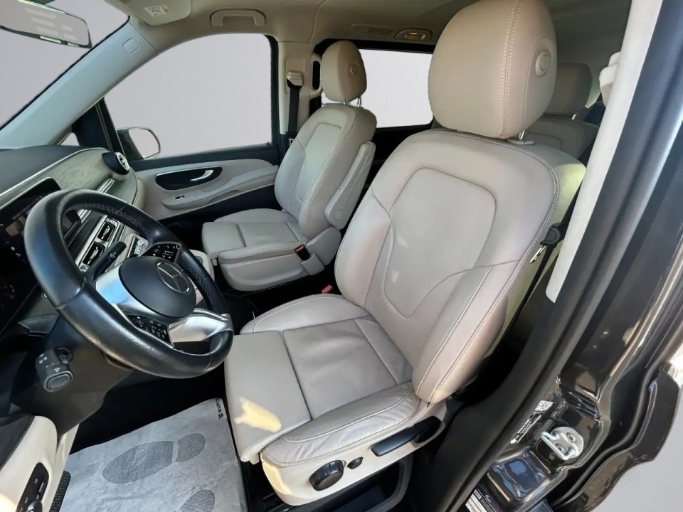 MERCEDES-BENZ V-Class 2024 — imagine 17