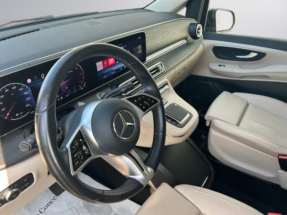 MERCEDES-BENZ V-Class 2024 — imagine 15