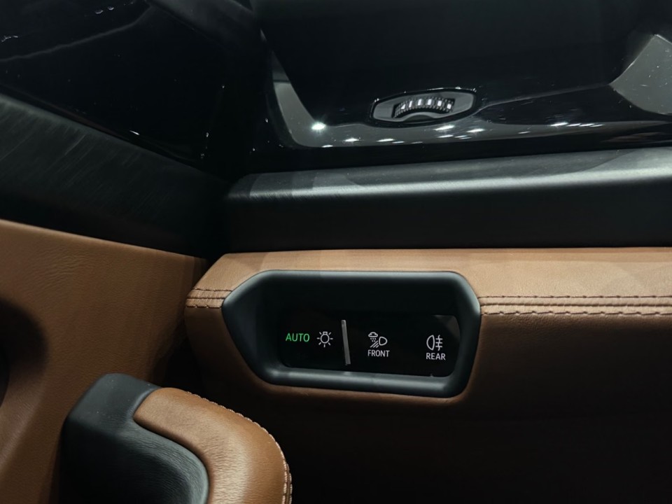 Lamborghini URUS SE - foto 21