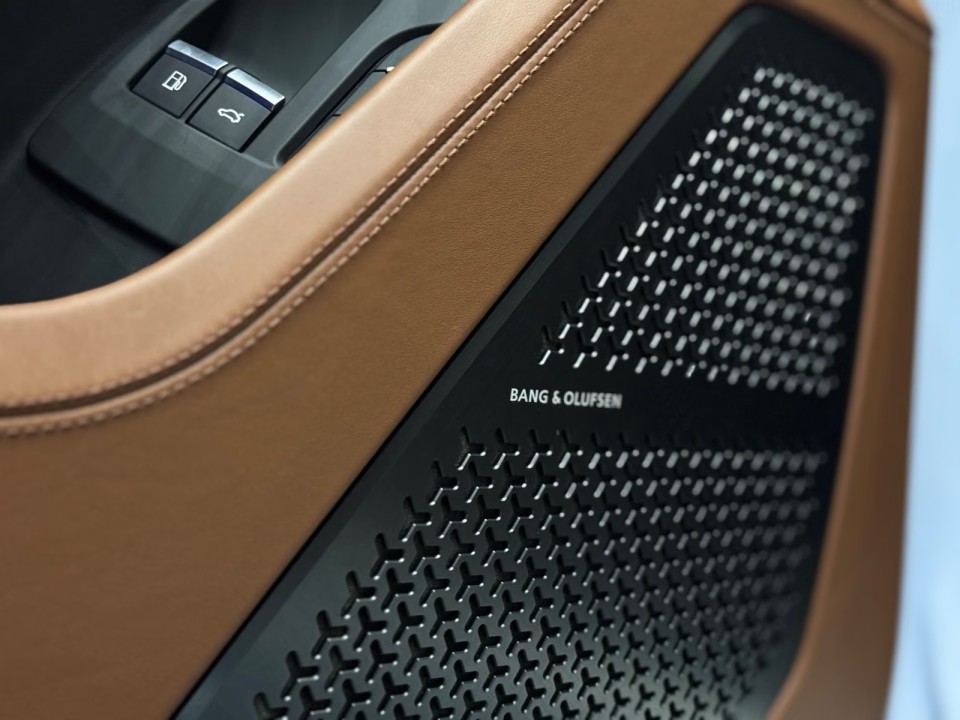 Lamborghini URUS SE - foto 27