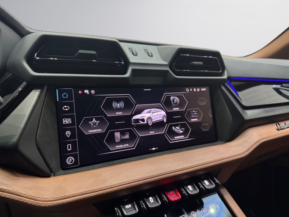 Lamborghini URUS SE - foto 12